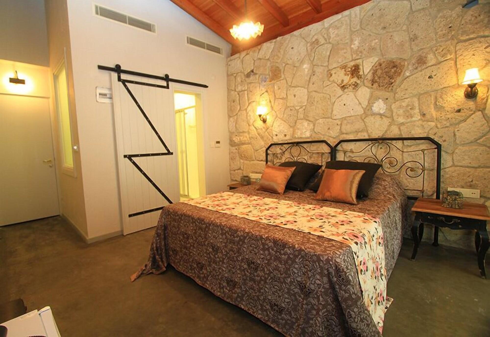 Alacati Kostem Hotel - Special Category Exterior foto