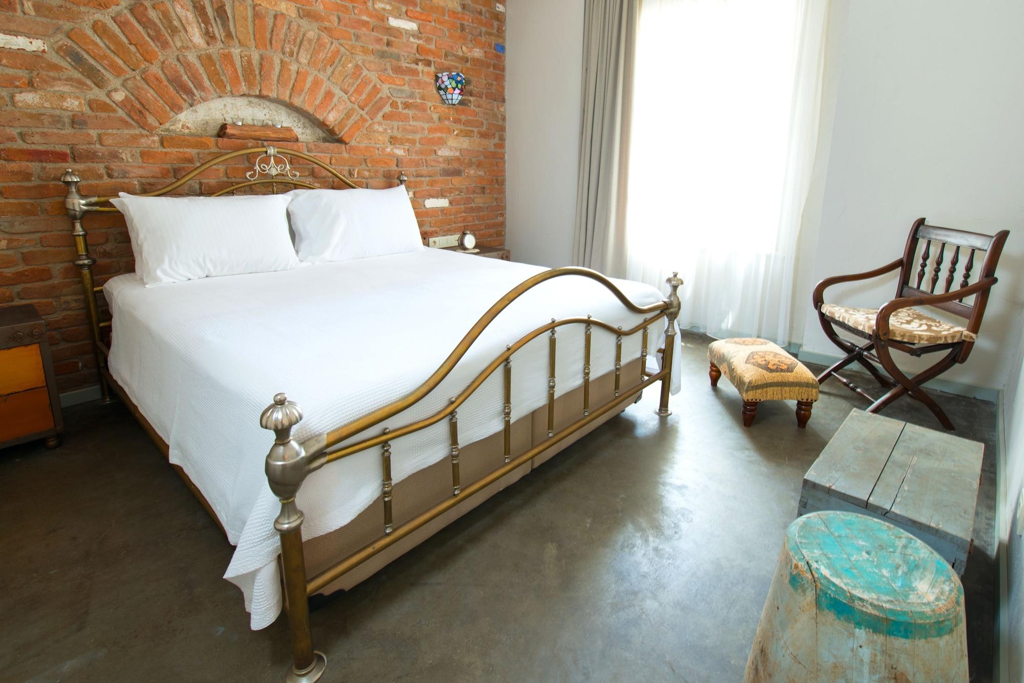 Alacati Kostem Hotel - Special Category Exterior foto